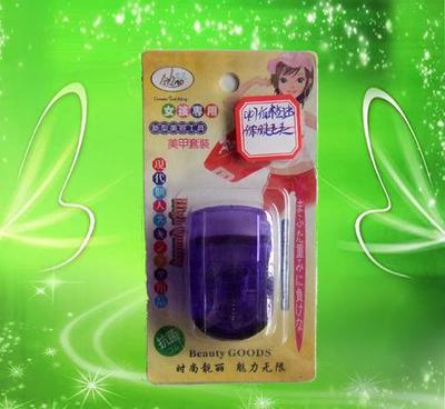 批發(fā)采購(gòu)指南 吸卡折疊式睫毛夾與塑料睫毛夾的性?xún)r(jià)比之選